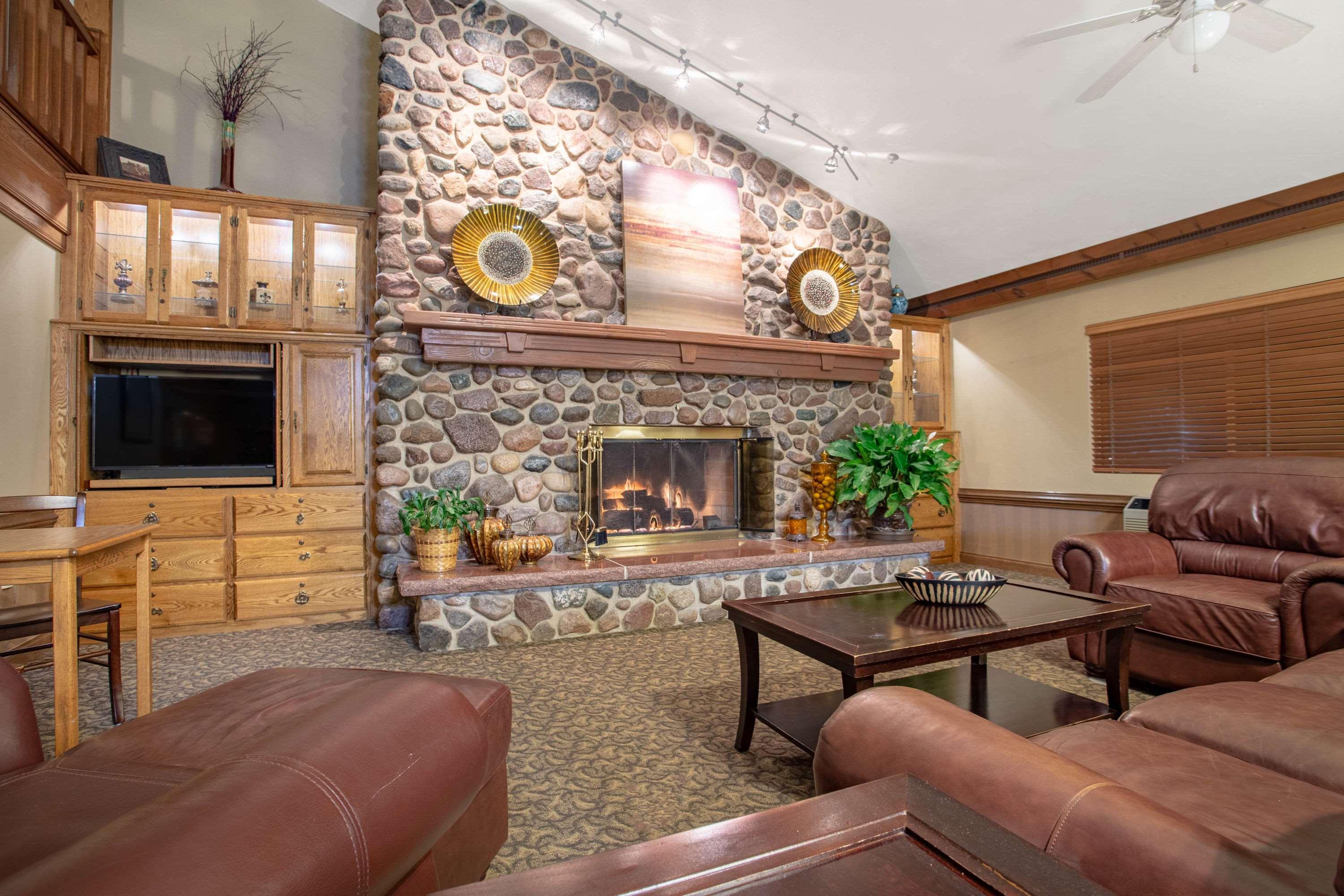 Americinn By Wyndham Green Bay West Extérieur photo